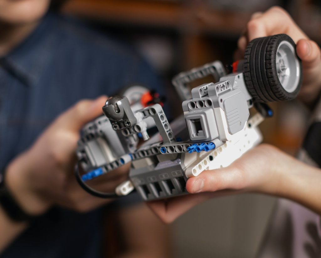 Top 12 Advanced Robot Kits For Adults - Full Overview